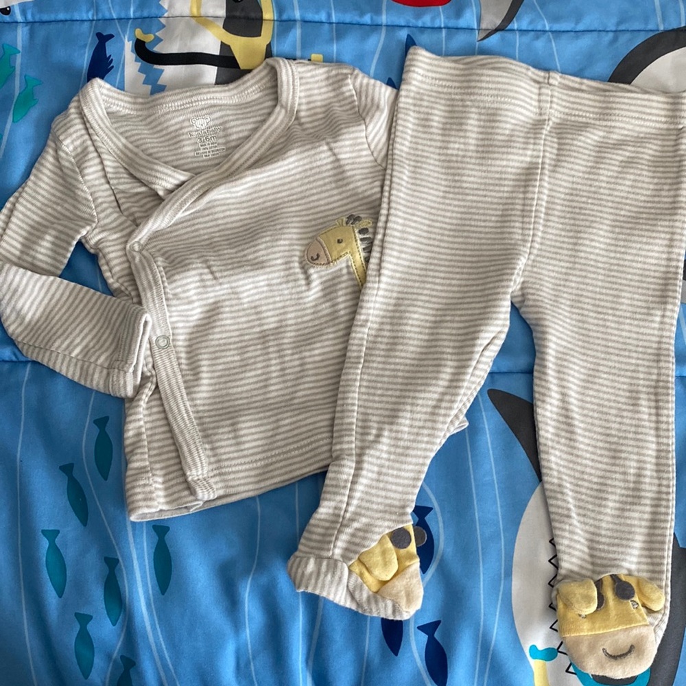 Matching Set / Giraffe